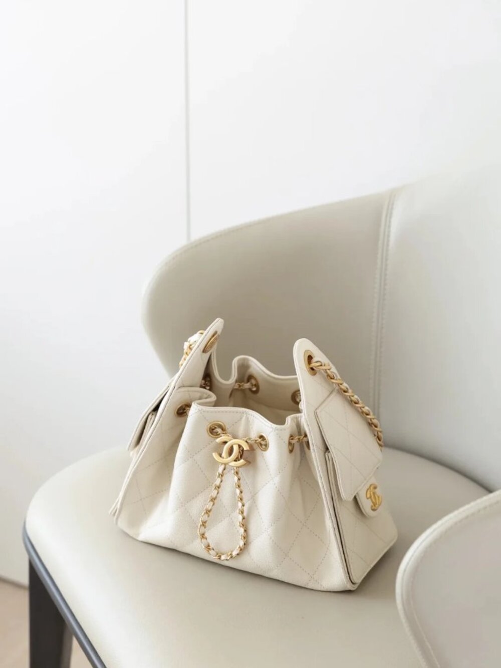 Classic CHANEL Bags: A Stylish and Versatile Choice for Elegance